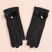 Velvet Pearl Gloves - HANBUN