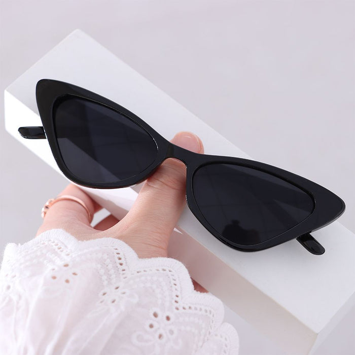 Small Frame Vintage Sunglasses - HANBUN