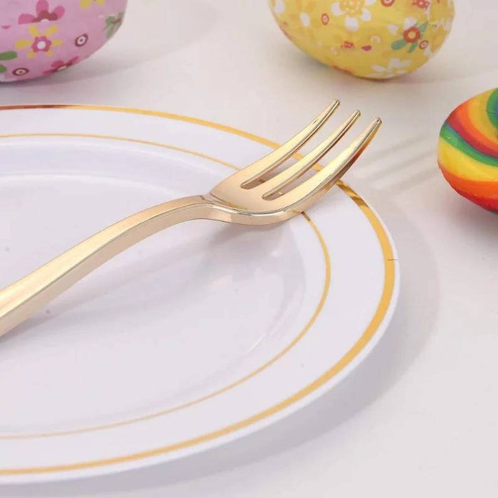 150 Piece Gold Plastic Cutlery Set