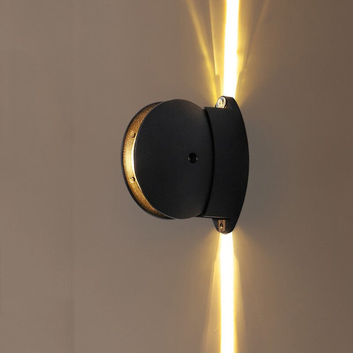 LED outdoor waterproof wall lampLight